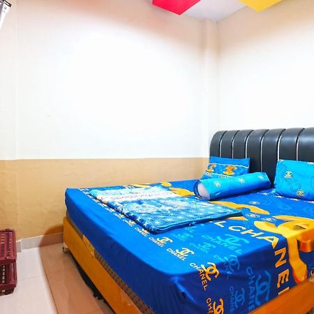 Penginapan Medan Exterior foto