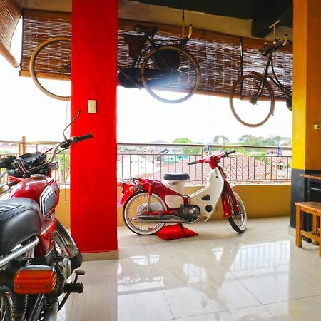 Penginapan Medan Exterior foto